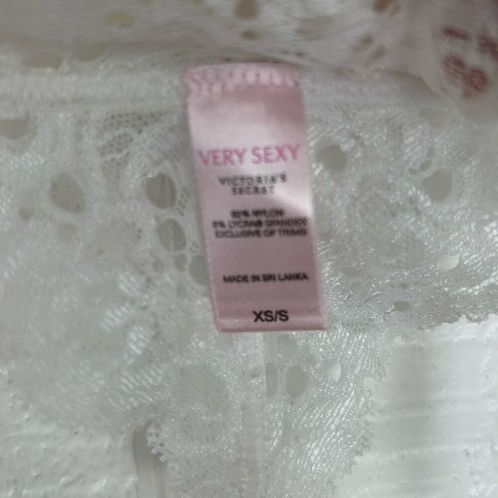 Victorias Secret White Lace Garter Belt Bridal Lingerie Adjustable Sexy XS Small - Picture 3 of 6